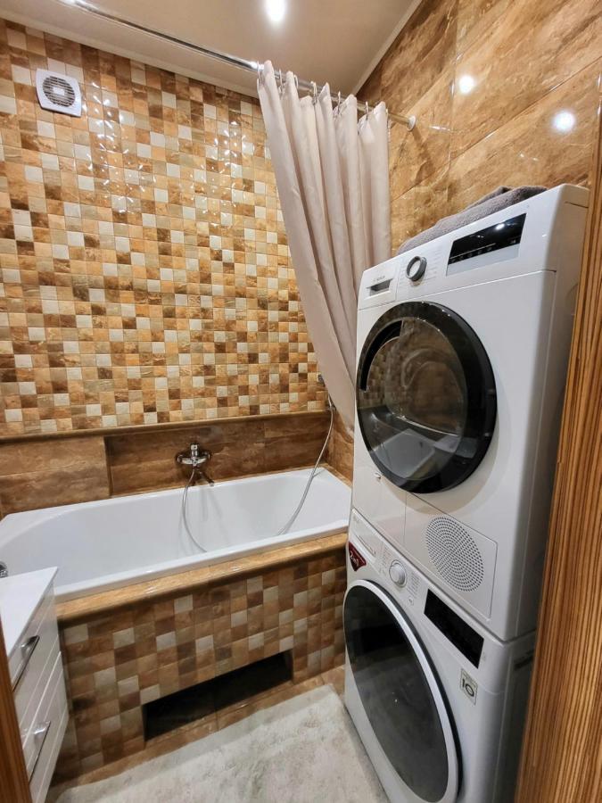 E. D. Angel Wing Apartment Шяуляй Екстер'єр фото